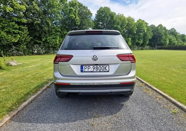 Volkswagen Tiguan cena 99000 przebieg: 78000, rok produkcji 2018 z Sława małe 254